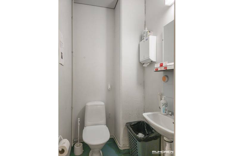 Olympiakatu 16 liiketilat