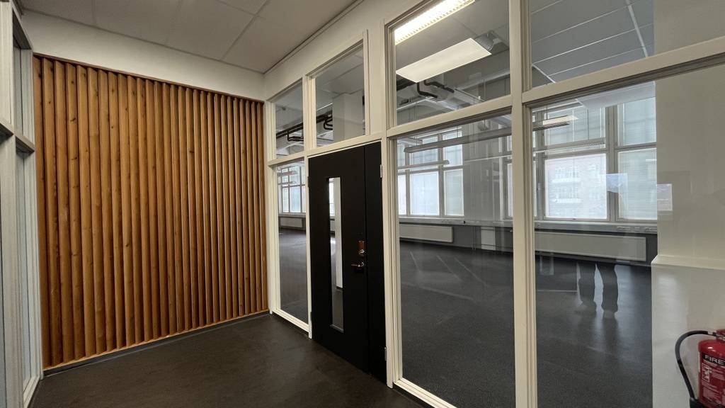 Kohdekuva 8 Pyhäjärventie 5 B