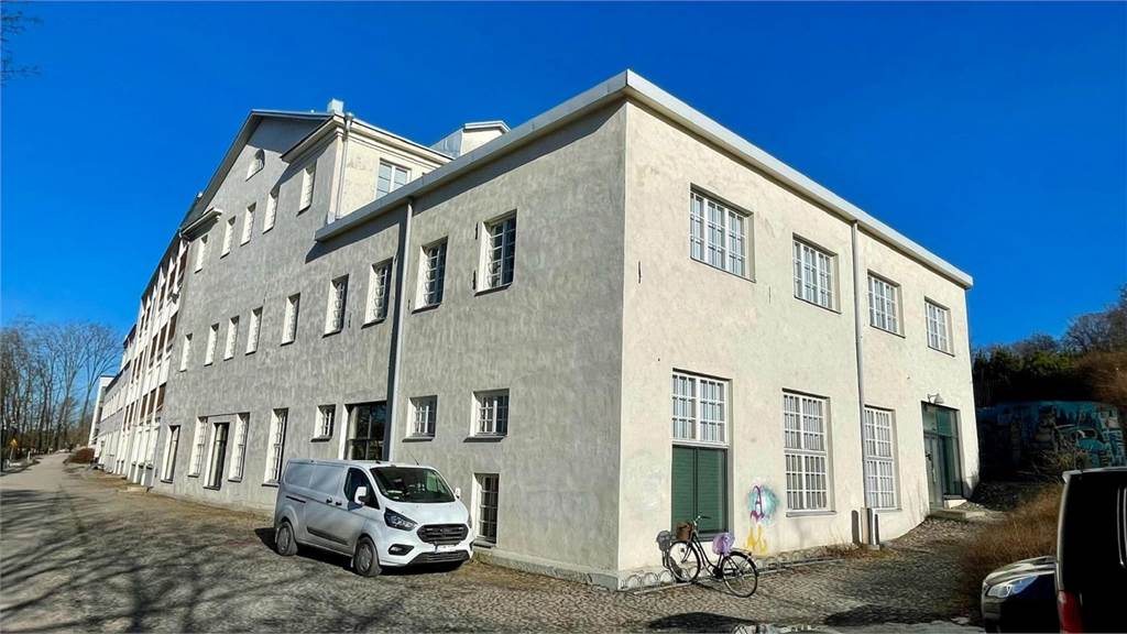 Helsinginkatu 15/Jokikatu 2