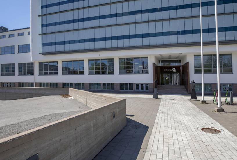 Juhana Herttuan Puistokatu 21