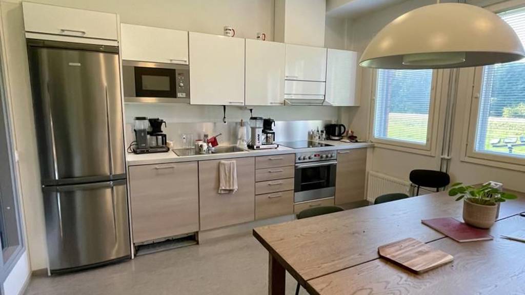 Lehtorouskuntie 14 A