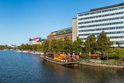 Pitkänsillanranta 3