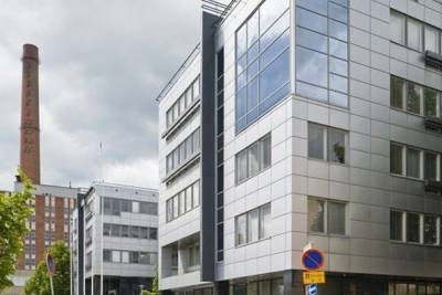 Veistämönaukio 1-3