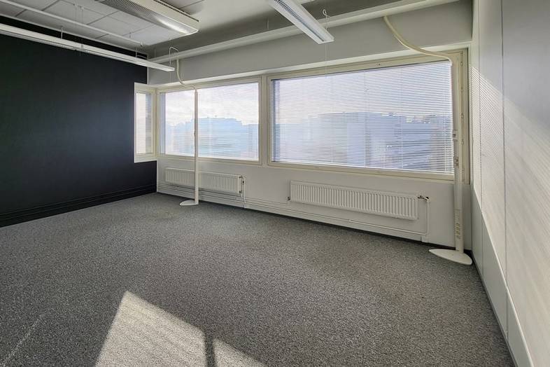 Vaisalantie 6, C- Talo