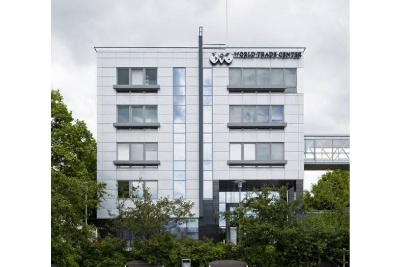 Veistämönaukio 1-3