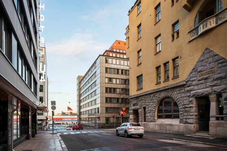 Eteläinen Makasiinikatu 4