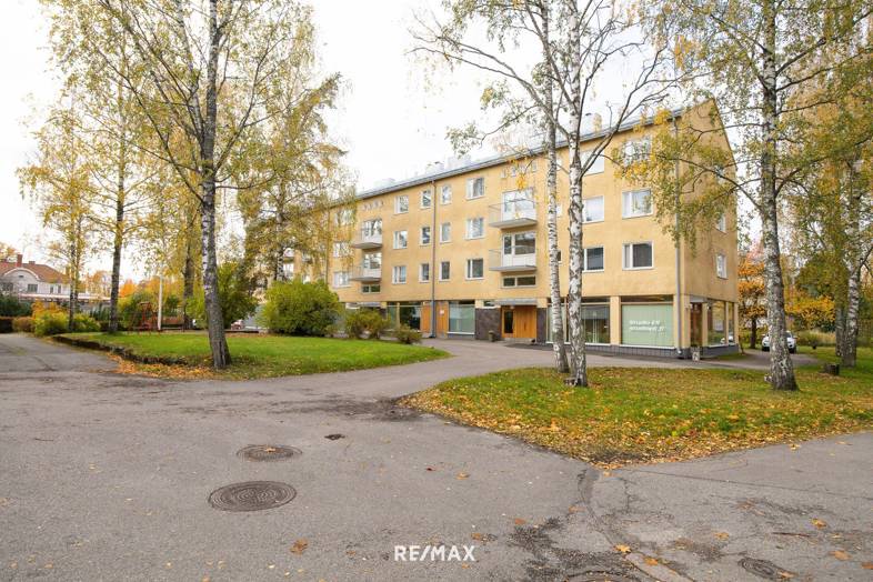 Artturi Kanniston tie 10