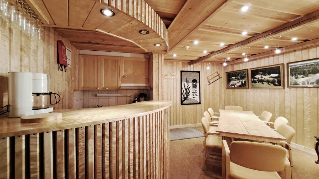 Neuvottelutila Viittakiventie 15