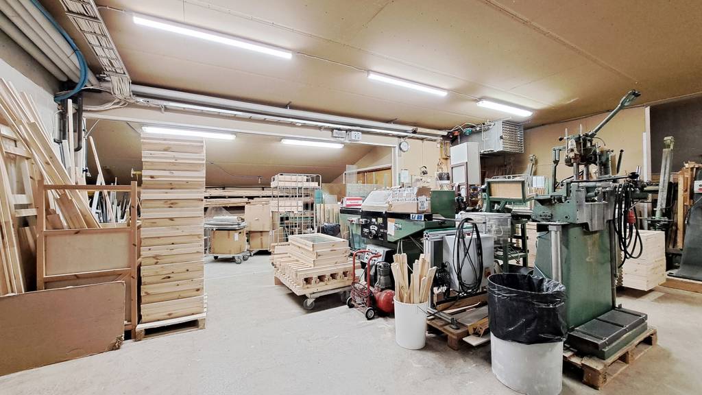 Tuotantitila Viittakiventie 15