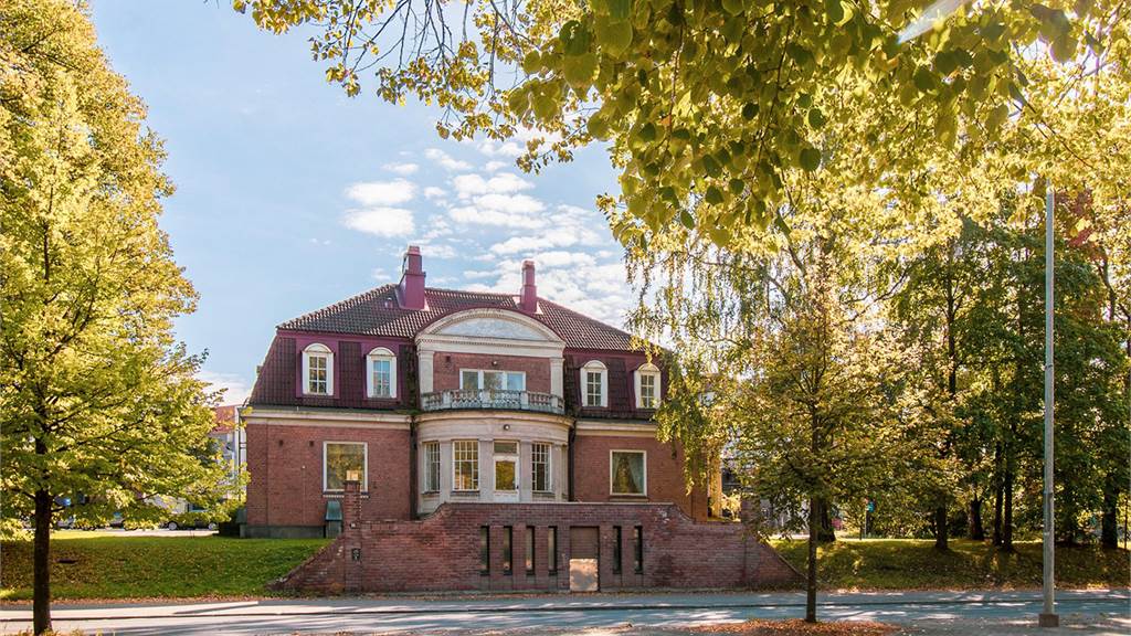 Kohdekuva 2 Hatanpään valtatie 36, Konsulitalo