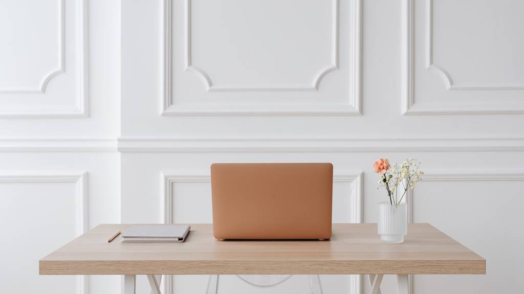 Myytävän yrityksen välittää Suomen Yrityskaupat Oy - Suomen suurin yritysvälittäjä 100 % virolaiseen pääomaan perustuva yritys, jonka tavoitteena on tarjota korkeatasoista pesulapalve