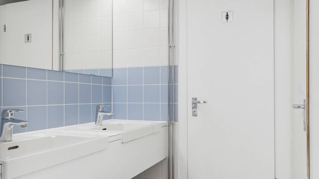 aulan wc tila Nuijamiestentie 5