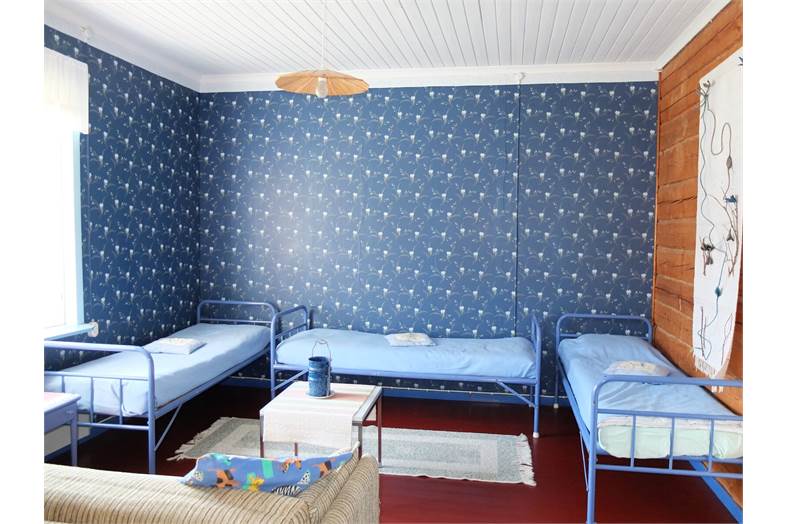 Valkeajärvenraitti 11-15