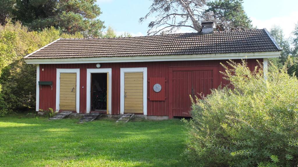 Valkeajärvenraitti 11-15