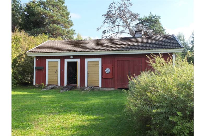 Valkeajärvenraitti 11-15