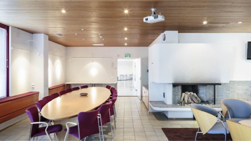 Vanha Maantie 1( Lintuvaarantie 2)