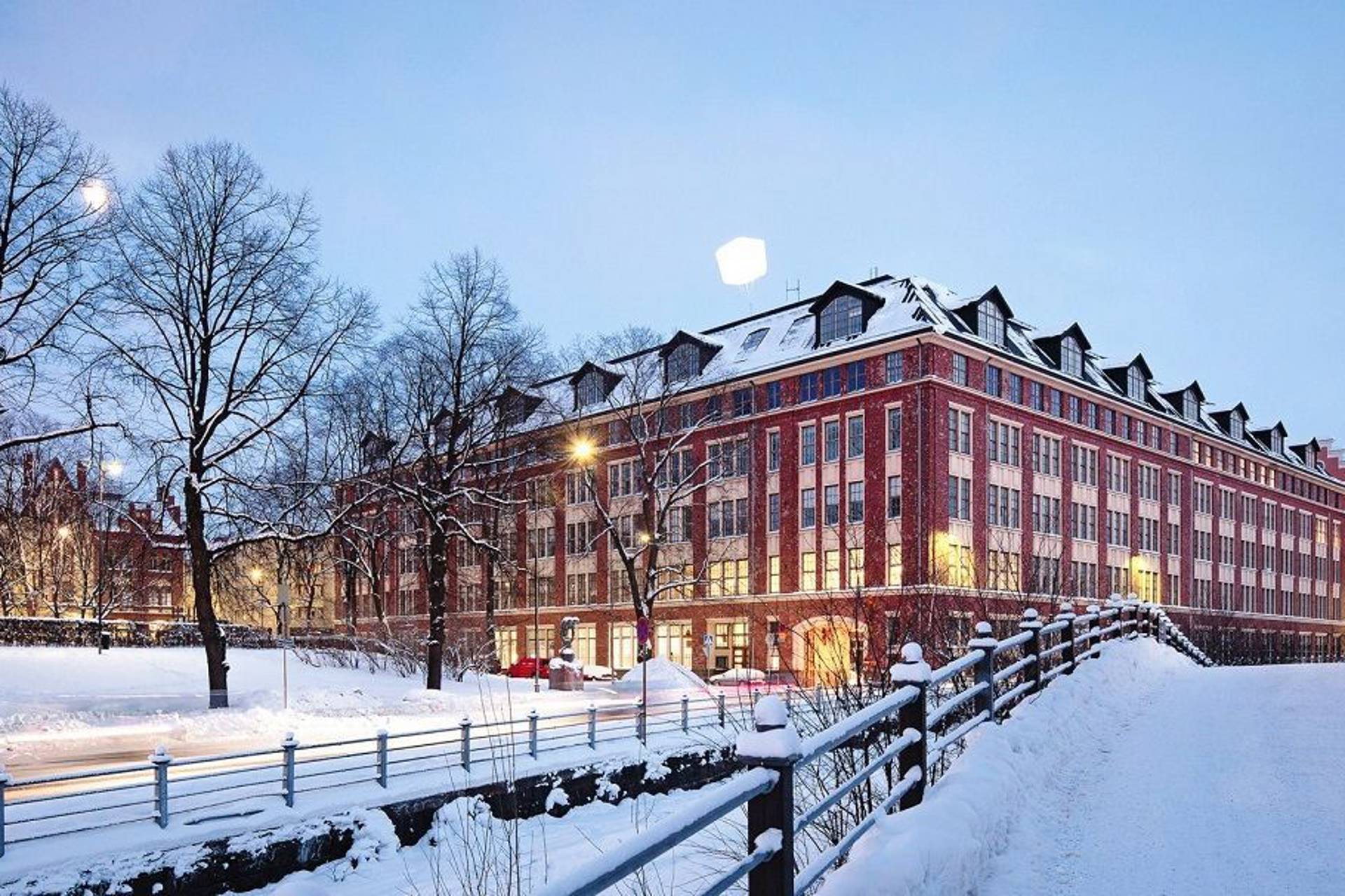 Pursimiehenkatu 29-31