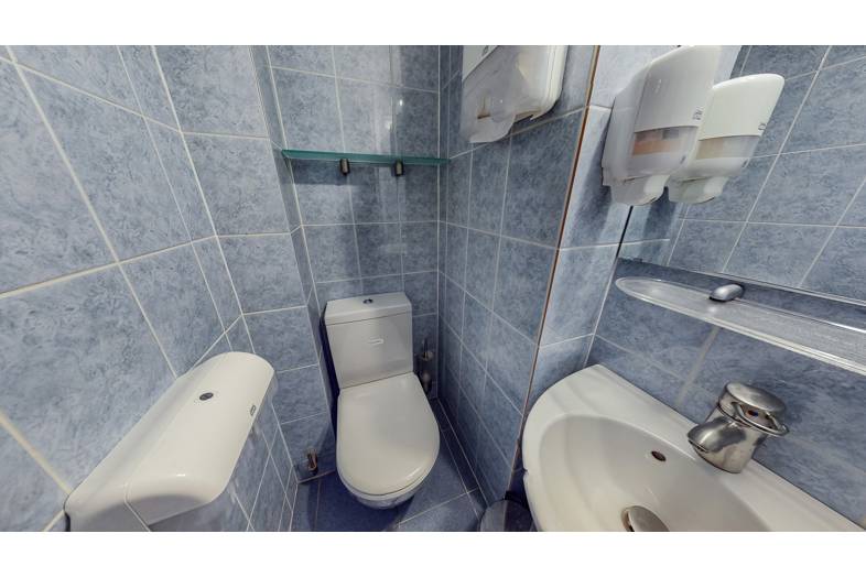 Urheilupuistontie 3 Aitio