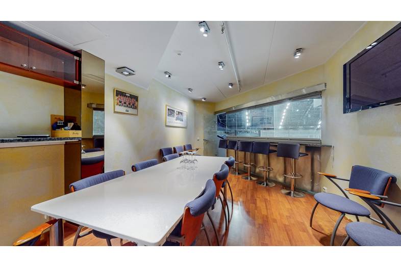 Urheilupuistontie 3 Aitio