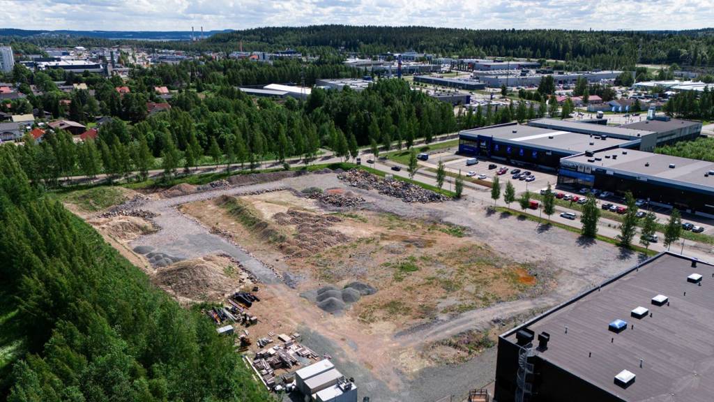 Ilmakuva tontista kesä Suokorvenkatu 2