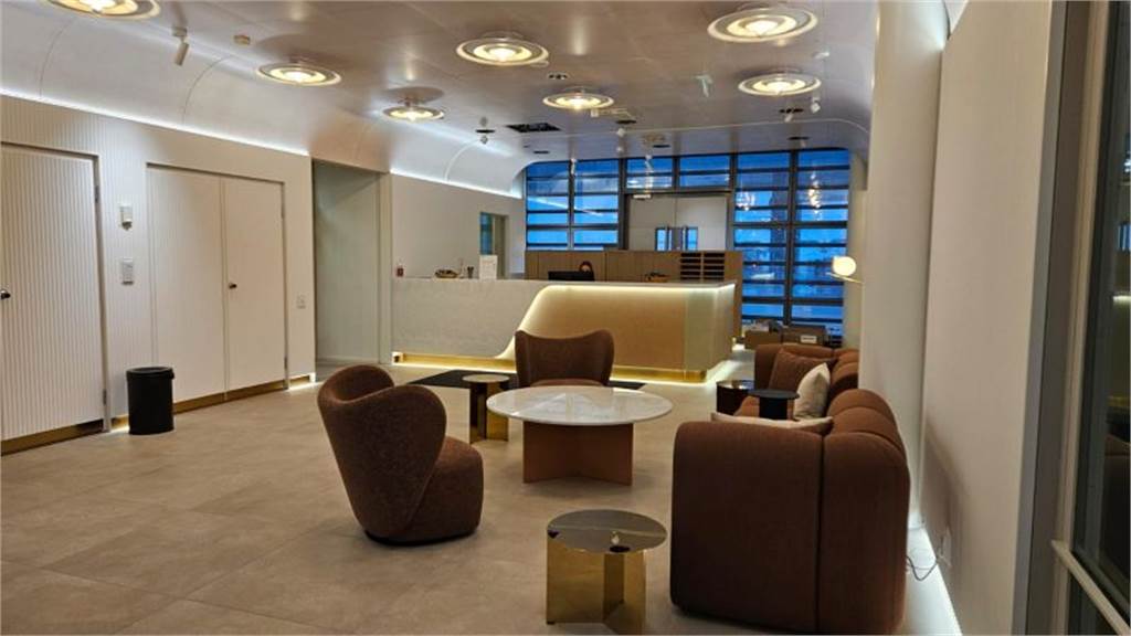 Avia Wing aula Rahtitie 3