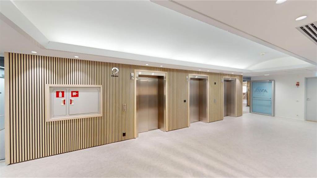 Avia Pilot hissiaula 2. kerros Lentäjäntie 3