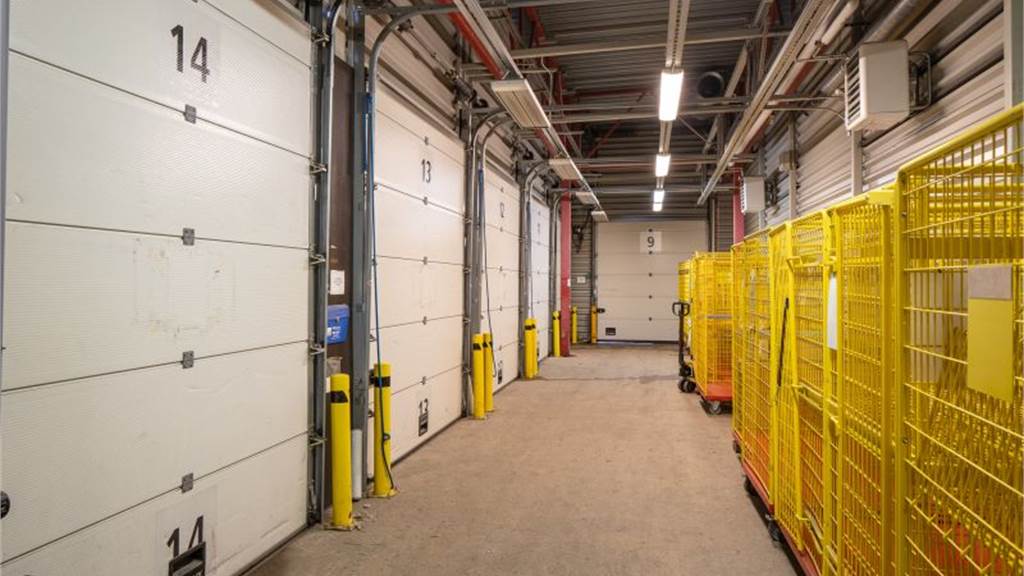 Logistiikka- ja hallitila 1. krs Tullimiehentie 10