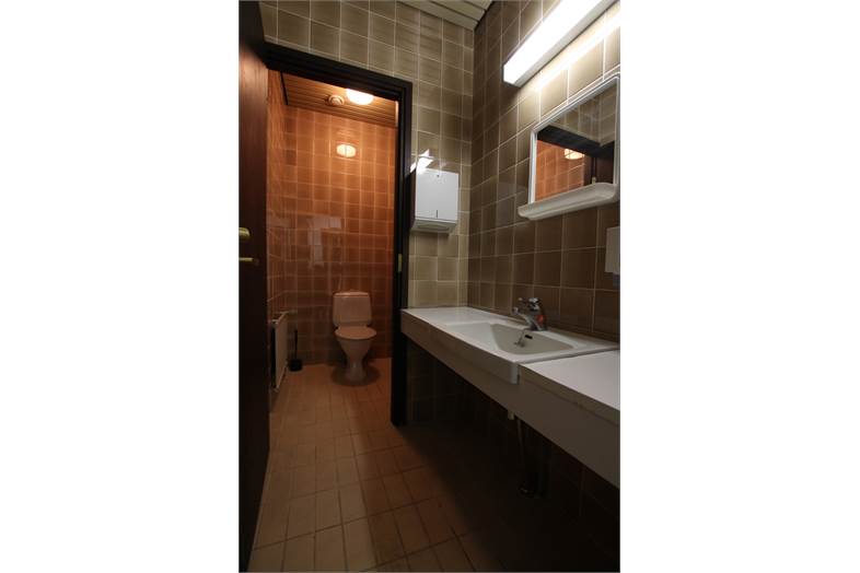 Kuninkaanlähteenkatu 4