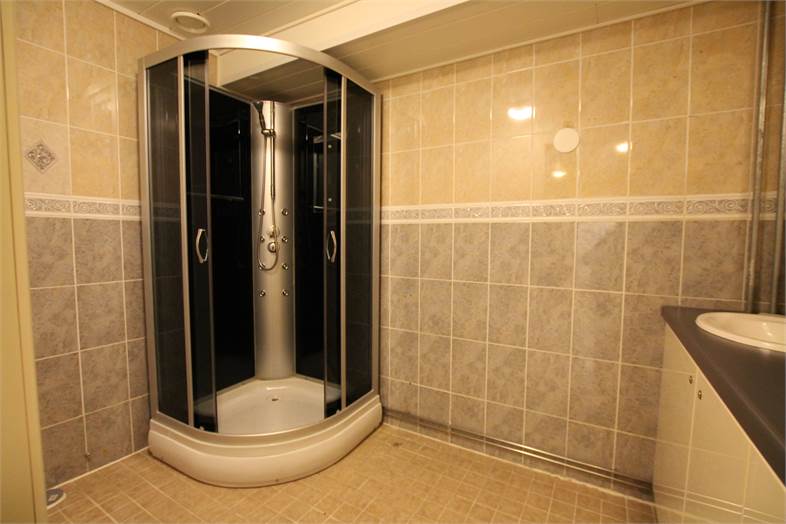 Kuninkaanlähteenkatu 6