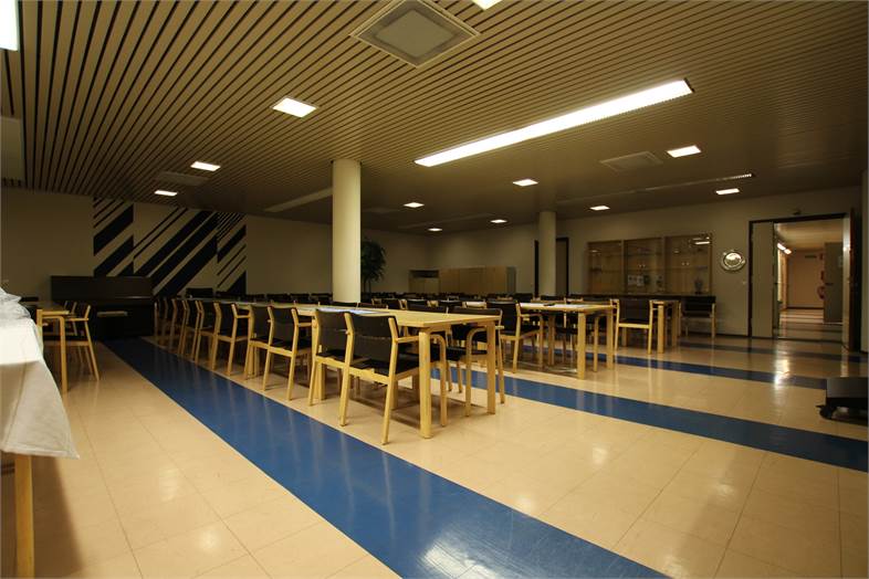 Kuninkaanlähteenkatu 4