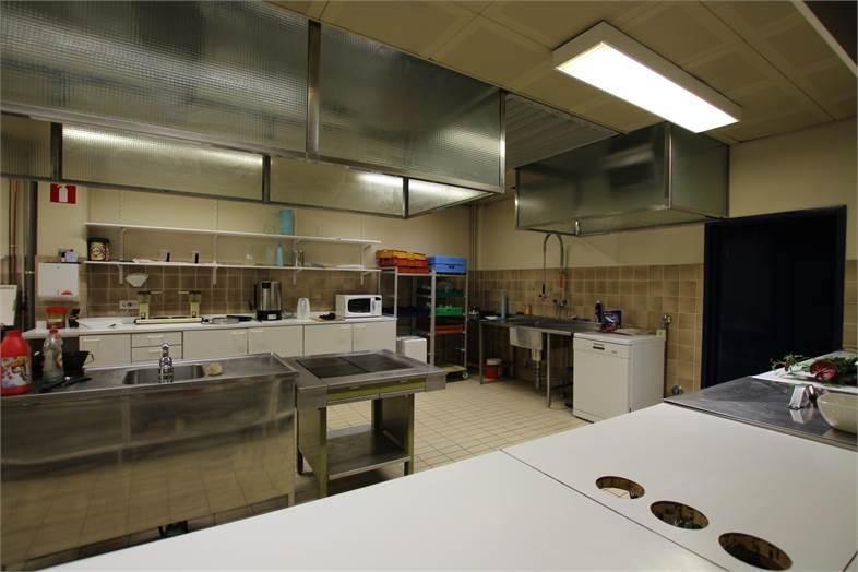 Kuninkaanlähteenkatu 4