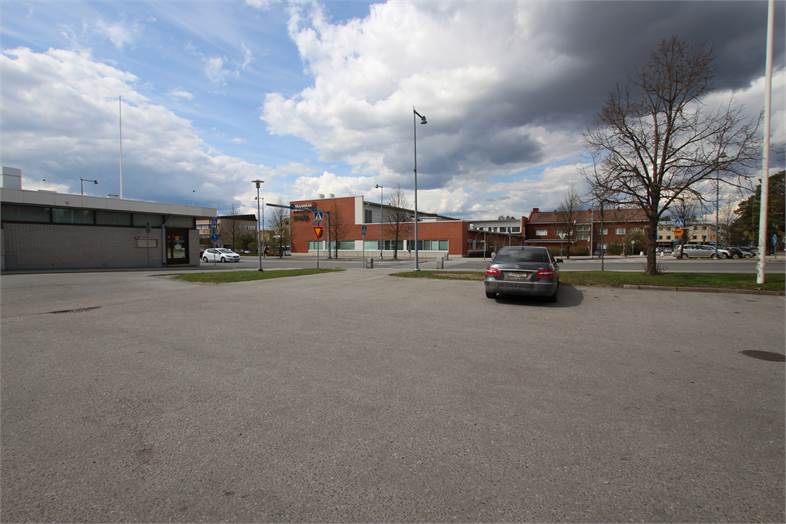 Kuninkaanlähteenkatu 4