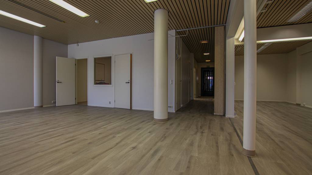 Kuninkaanlähteenkatu 4