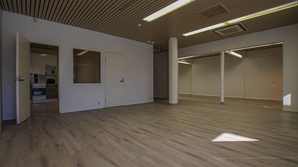 Kuninkaanlähteenkatu 4