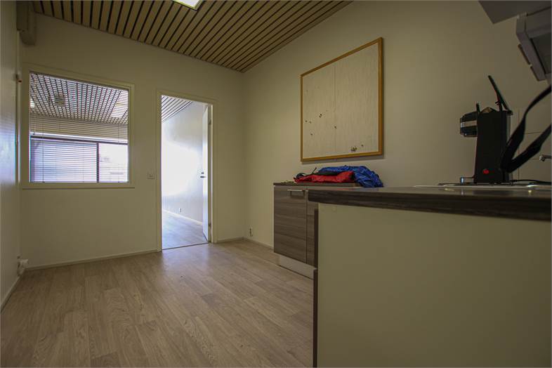 Kuninkaanlähteenkatu 4