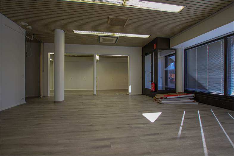 Kuninkaanlähteenkatu 4