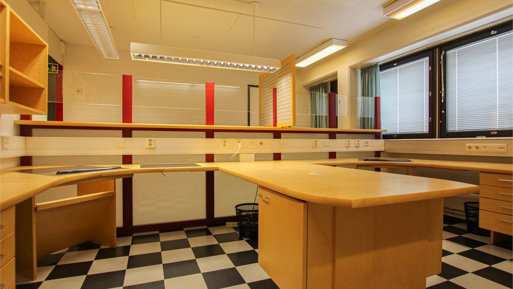 Vastaano Vanha Tampereentie 9