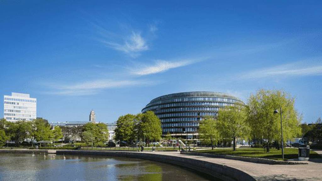 Siltasaatenkatu 18-20