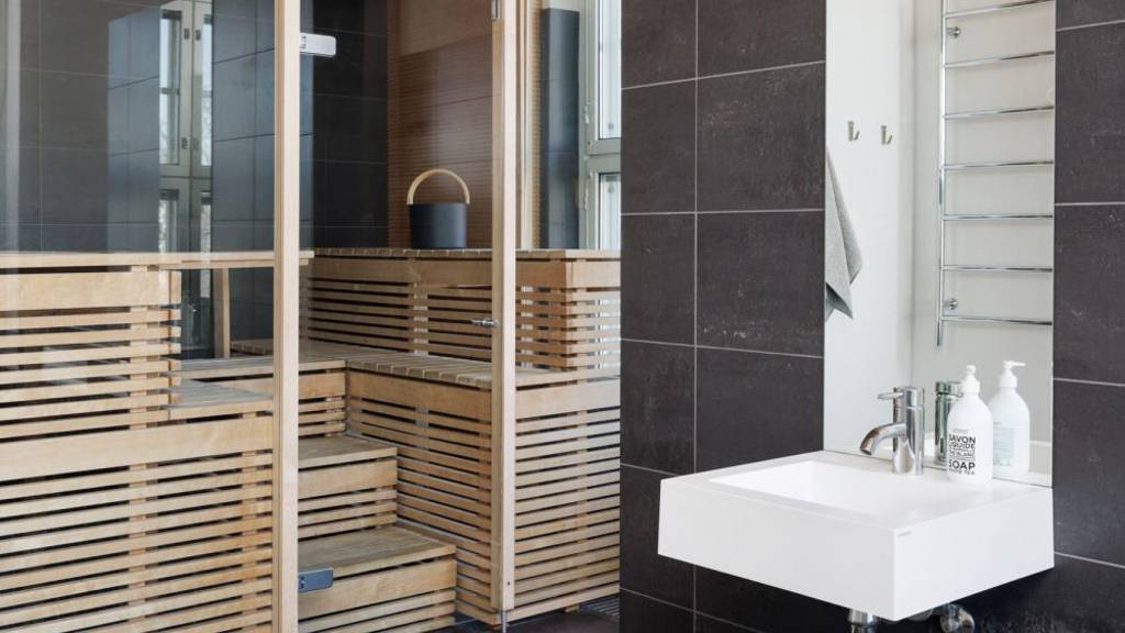 Pursimiehenkatu 29-31