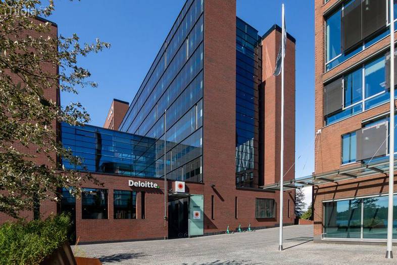 Salmisaarenranaukio 2