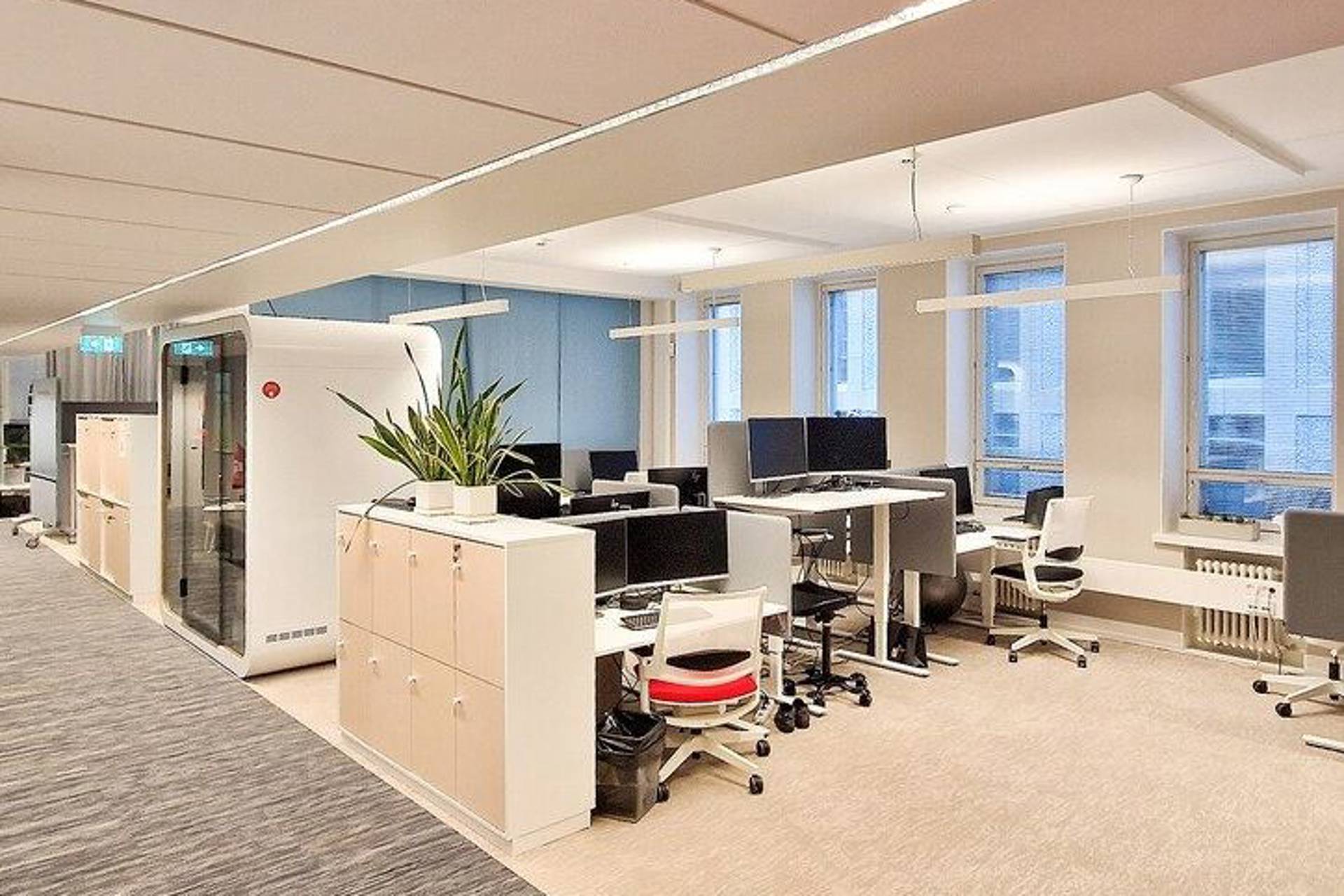 Kasarmikatu 42 / Rikhardinkatu 2