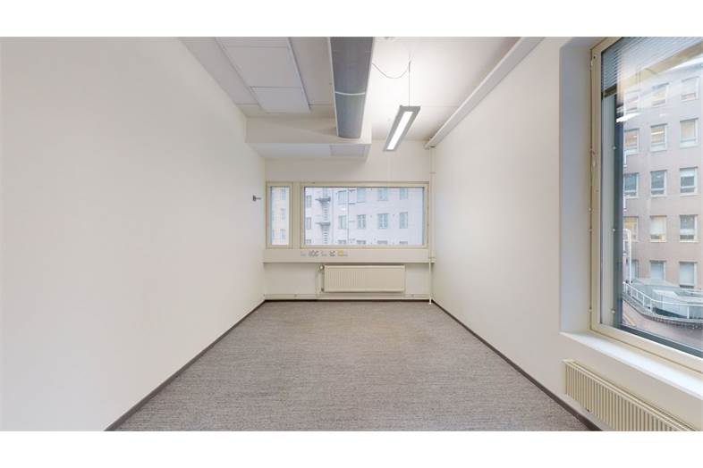 Pohjoinen Rautatiekatu 25