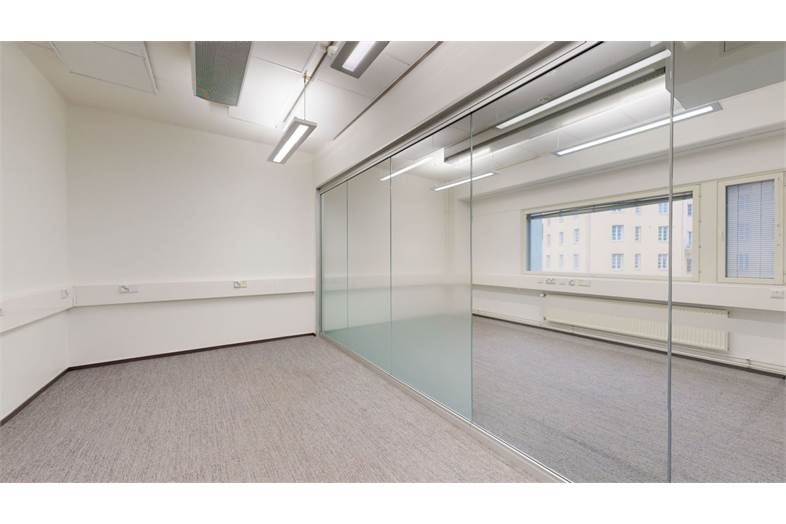 Pohjoinen Rautatiekatu 25