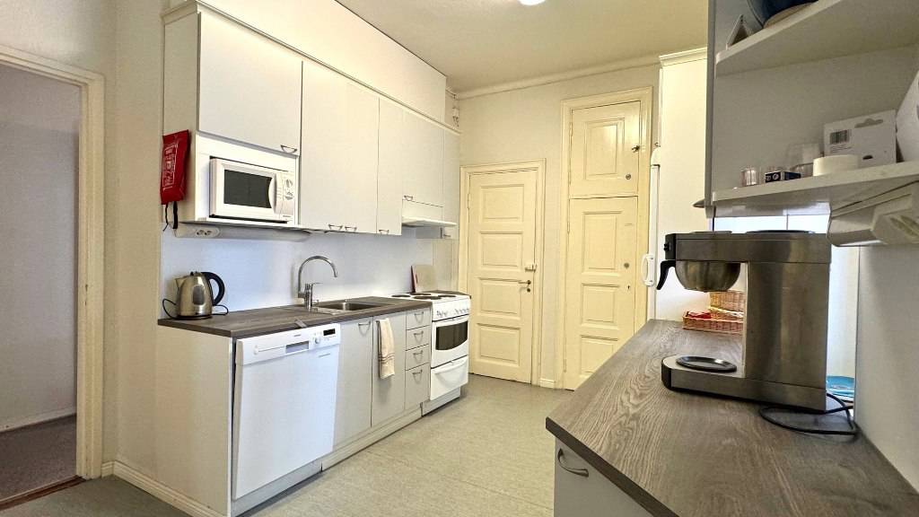 Pellavatehtaankatu 12