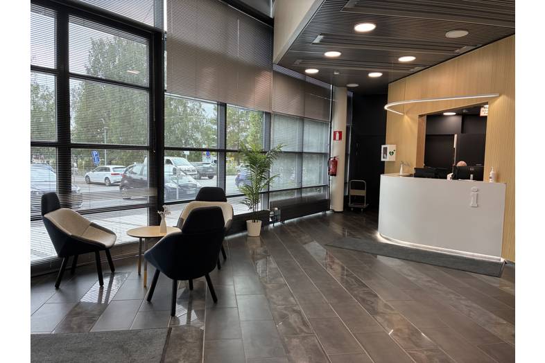 Robert Huberin tie 3b