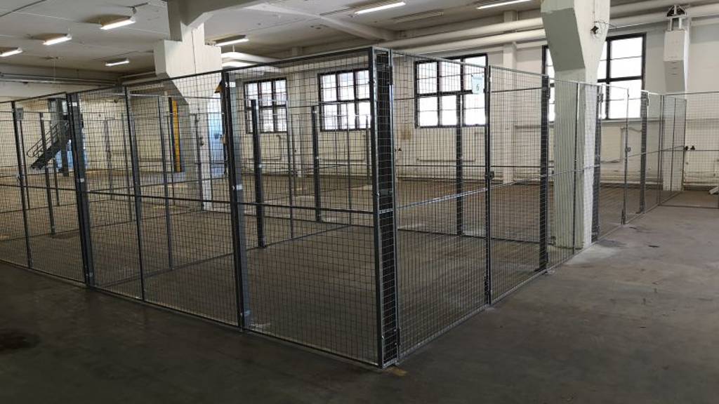 Varastohäkki 6. Pohjoispellonkatu 13