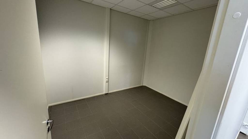 Erillinen huone tapiontori 1