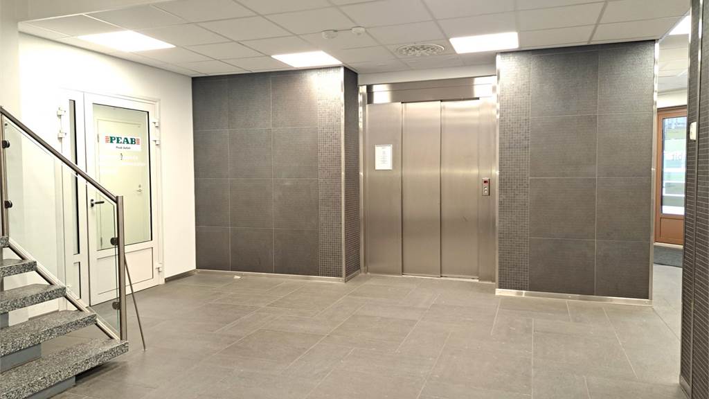 1 kerroksen sisääntulo aula Itkonniemenkatu 29