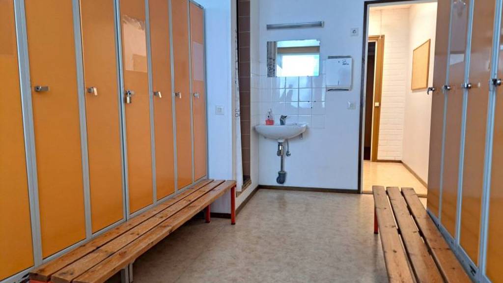 Pukuhuoneet Kauppakatu 40-42