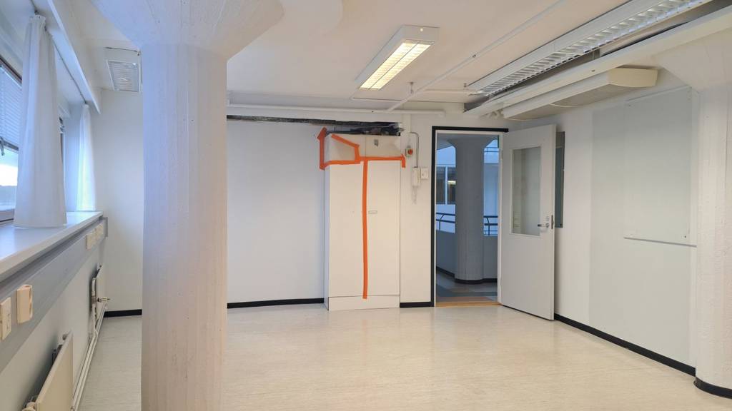 Huone 1 Kirkkokatu 1